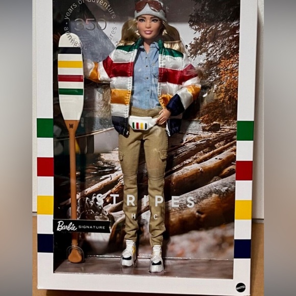 Barbie 350 Years of Adventure Hudson Bay Canada HBC Stripes Limited Edition - Picture 4 of 8